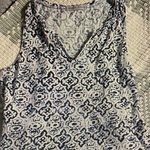 Athleta Navy and White Printed V-Neck Tank